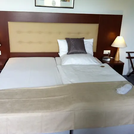 Abalone Hotel