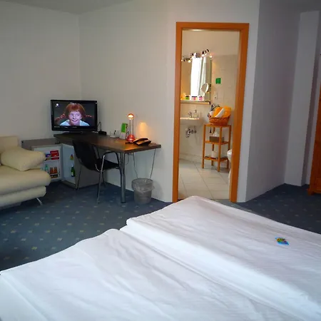Abalone Hotel 4*