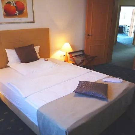 Abalone Hotel